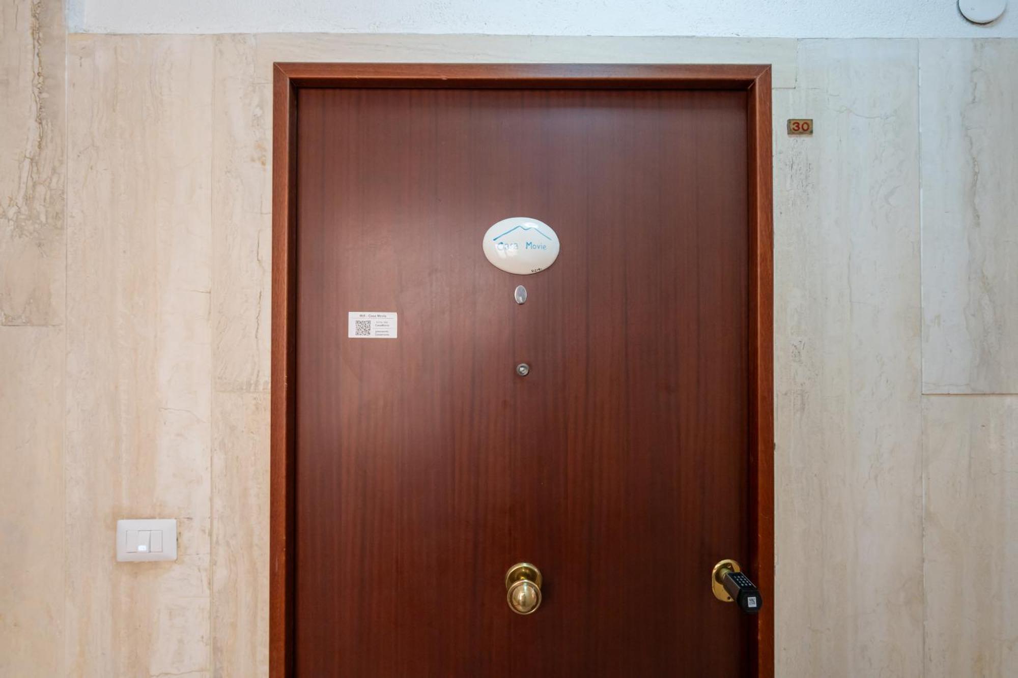 Casa Movie Appartement Napels Buitenkant foto